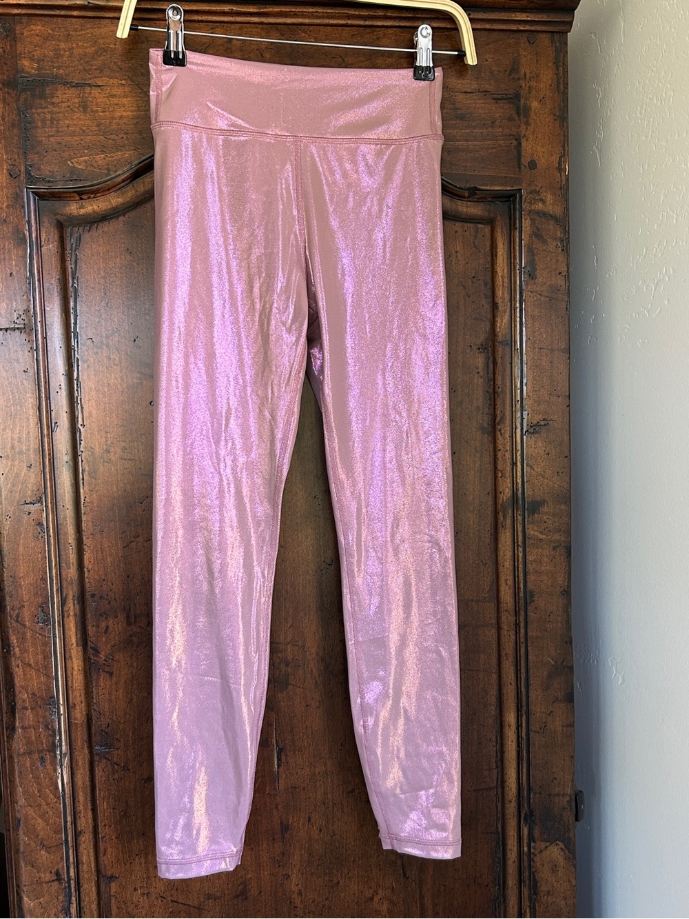 Emily Hsu Designs Pink Shimmer Special Edition foil Coated Leggings NEW XS/02